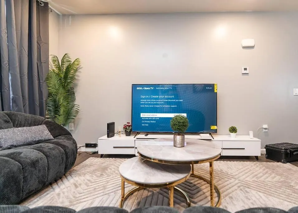 Apartment Elegant Apt By Ewr & Pennstation Newark